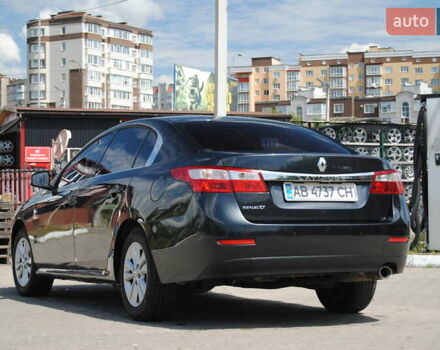 Серый Рено Латитьюд, объемом двигателя 2 л и пробегом 184 тыс. км за 8998 $, фото 4 на Automoto.ua