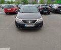 Серый Рено Латитьюд, объемом двигателя 2 л и пробегом 263 тыс. км за 7500 $, фото 1 на Automoto.ua