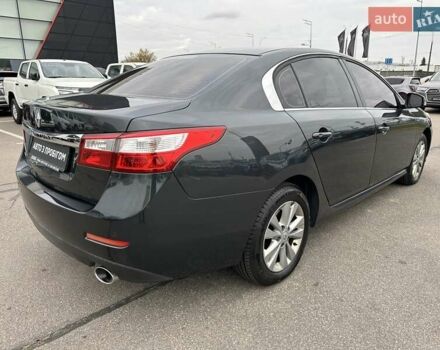 Серый Рено Латитьюд, объемом двигателя 2 л и пробегом 269 тыс. км за 6500 $, фото 7 на Automoto.ua