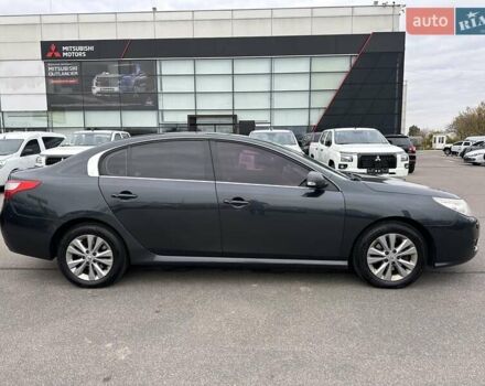 Серый Рено Латитьюд, объемом двигателя 2 л и пробегом 269 тыс. км за 6500 $, фото 8 на Automoto.ua