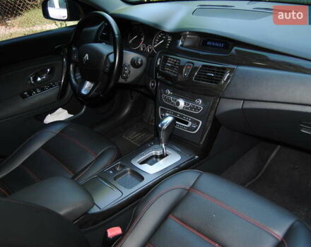 Серый Рено Латитьюд, объемом двигателя 2 л и пробегом 184 тыс. км за 8998 $, фото 24 на Automoto.ua