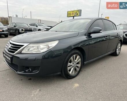 Серый Рено Латитьюд, объемом двигателя 2 л и пробегом 269 тыс. км за 6500 $, фото 3 на Automoto.ua