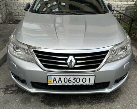 Серый Рено Латитьюд, объемом двигателя 2 л и пробегом 188 тыс. км за 9000 $, фото 1 на Automoto.ua