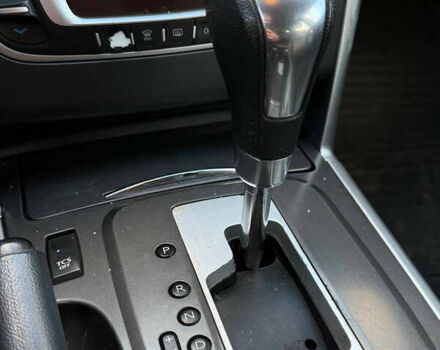 Сірий Рено Латітьюд, об'ємом двигуна 2 л та пробігом 340 тис. км за 6200 $, фото 5 на Automoto.ua