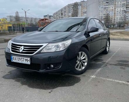 Серый Рено Латитьюд, объемом двигателя 2.5 л и пробегом 280 тыс. км за 6299 $, фото 1 на Automoto.ua