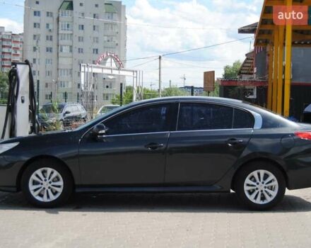 Серый Рено Латитьюд, объемом двигателя 2 л и пробегом 184 тыс. км за 8998 $, фото 1 на Automoto.ua