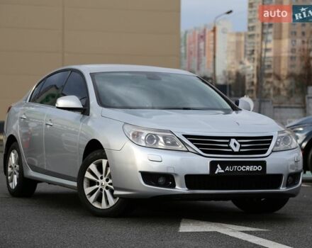 Сірий Рено Латітьюд, об'ємом двигуна 2 л та пробігом 188 тис. км за 9500 $, фото 1 на Automoto.ua