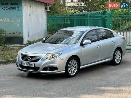 Рено Латитьюд 2014 в Киеве на Automoto.ua Серый Рено Латитьюд, объемом двигателя 2 л и пробегом 120 тыс. км за 5600 $, фото 1 на Automoto.ua