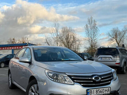 Сірий Рено Латітьюд, об'ємом двигуна 2 л та пробігом 340 тис. км за 6200 $, фото 1 на Automoto.ua