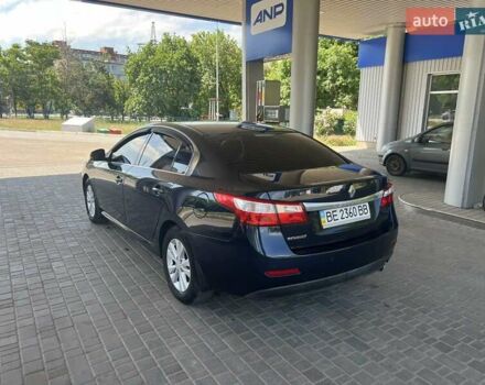 Синій Рено Латітьюд, об'ємом двигуна 2 л та пробігом 165 тис. км за 7999 $, фото 9 на Automoto.ua