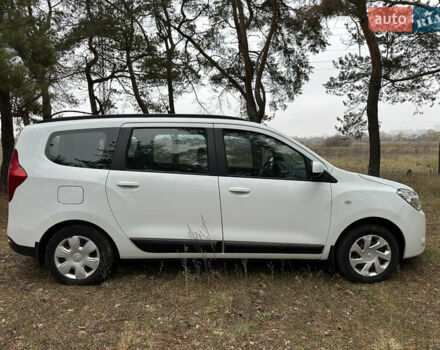 Белый Рено Лоджи, объемом двигателя 1.46 л и пробегом 49 тыс. км за 11000 $, фото 6 на Automoto.ua