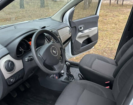 Белый Рено Лоджи, объемом двигателя 1.46 л и пробегом 49 тыс. км за 11000 $, фото 9 на Automoto.ua