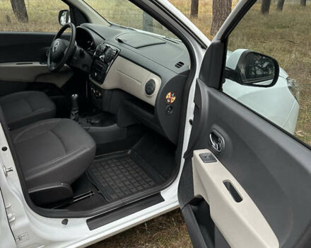 Белый Рено Лоджи, объемом двигателя 1.46 л и пробегом 49 тыс. км за 11000 $, фото 7 на Automoto.ua