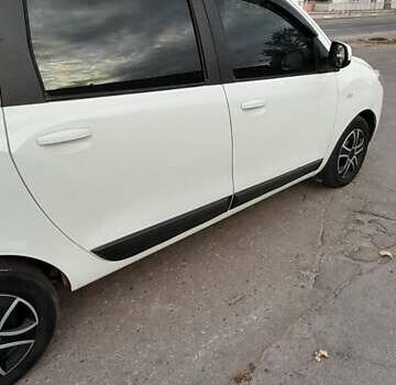 Белый Рено Лоджи, объемом двигателя 1.5 л и пробегом 170 тыс. км за 11700 $, фото 10 на Automoto.ua