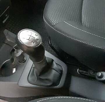 Белый Рено Лоджи, объемом двигателя 1.5 л и пробегом 170 тыс. км за 11700 $, фото 1 на Automoto.ua