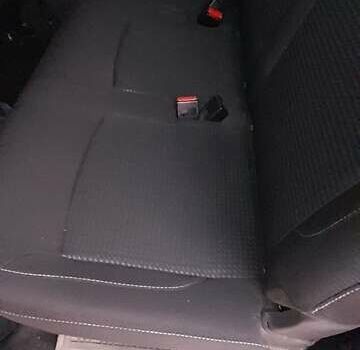 Белый Рено Лоджи, объемом двигателя 1.5 л и пробегом 170 тыс. км за 11700 $, фото 2 на Automoto.ua