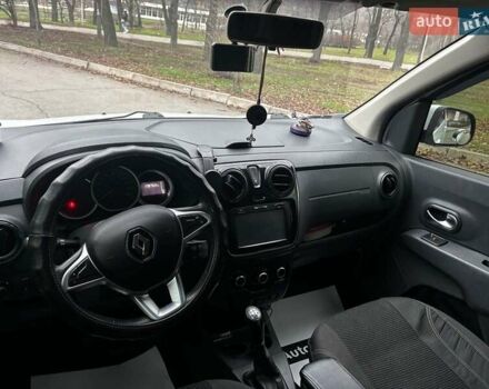 Белый Рено Лоджи, объемом двигателя 1.5 л и пробегом 178 тыс. км за 11490 $, фото 14 на Automoto.ua