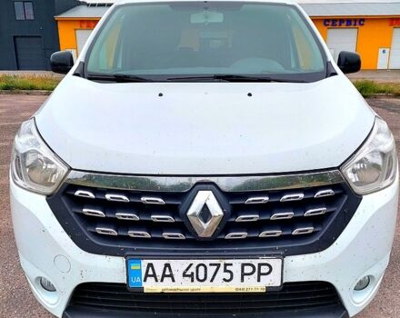 Рено Лоджи 2019 в Катеринополе на Automoto.ua Белый Рено Лоджи, объемом двигателя 1.5 л и пробегом 180 тыс. км за 11500 $, фото 4 на Automoto.ua