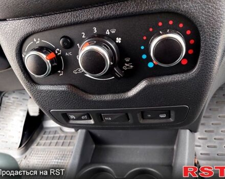 Рено Лоджи 2019 в Катеринополе на Automoto.ua Белый Рено Лоджи, объемом двигателя 1.5 л и пробегом 180 тыс. км за 11500 $, фото 8 на Automoto.ua