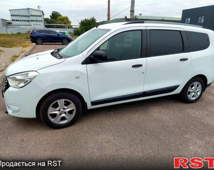 Рено Лоджи 2019 в Катеринополе на Automoto.ua Белый Рено Лоджи, объемом двигателя 1.5 л и пробегом 180 тыс. км за 11500 $, фото 1 на Automoto.ua