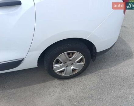 Белый Рено Лоджи, объемом двигателя 1.46 л и пробегом 131 тыс. км за 15000 $, фото 9 на Automoto.ua