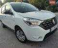 Белый Рено Лоджи, объемом двигателя 1.5 л и пробегом 35 тыс. км за 14999 $, фото 1 на Automoto.ua