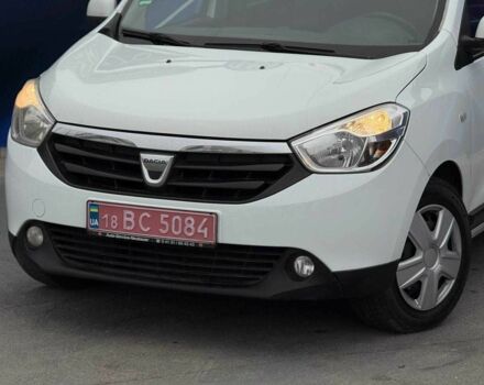 Белый Рено Лоджи, объемом двигателя 1.5 л и пробегом 170 тыс. км за 7199 $, фото 1 на Automoto.ua