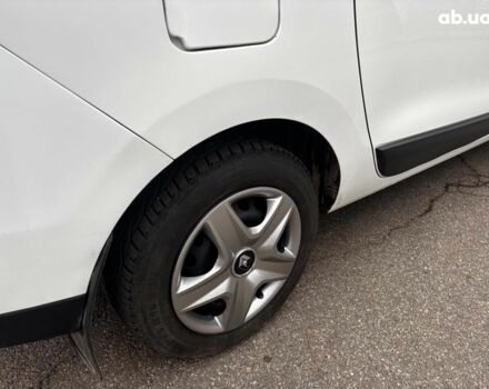 Белый Рено Лоджи, объемом двигателя 1.5 л и пробегом 178 тыс. км за 11490 $, фото 9 на Automoto.ua