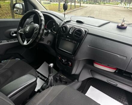 Белый Рено Лоджи, объемом двигателя 1.5 л и пробегом 178 тыс. км за 11490 $, фото 16 на Automoto.ua