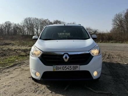 Білий Рено Лоджі, об'ємом двигуна 1.5 л та пробігом 205 тис. км за 7100 $, фото 1 на Automoto.ua