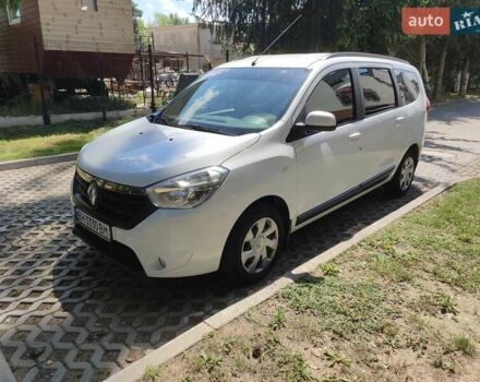 Белый Рено Лоджи, объемом двигателя 1.46 л и пробегом 185 тыс. км за 8900 $, фото 1 на Automoto.ua