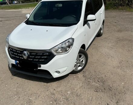 Белый Рено Лоджи, объемом двигателя 1.5 л и пробегом 222 тыс. км за 10800 $, фото 1 на Automoto.ua