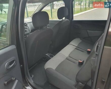 Черный Рено Лоджи, объемом двигателя 1.5 л и пробегом 230 тыс. км за 11998 $, фото 4 на Automoto.ua