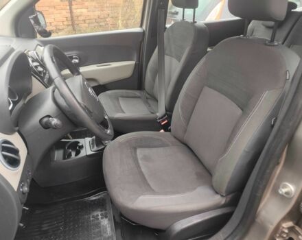 Рено Лоджи 2013 в Бердичеве на Automoto.ua Серый Рено Лоджи, объемом двигателя 1.5 л и пробегом 188 тыс. км за 3800 $, фото 19 на Automoto.ua