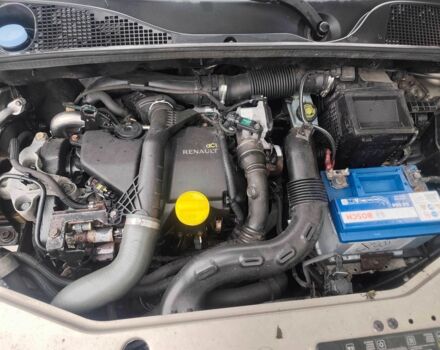 Рено Лоджи 2013 в Бердичеве на Automoto.ua Серый Рено Лоджи, объемом двигателя 1.5 л и пробегом 188 тыс. км за 3800 $, фото 10 на Automoto.ua