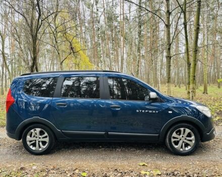 Синий Рено Лоджи, объемом двигателя 1.5 л и пробегом 57 тыс. км за 12500 $, фото 3 на Automoto.ua