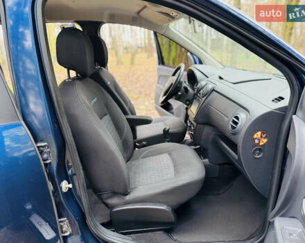 Синий Рено Лоджи, объемом двигателя 1.5 л и пробегом 57 тыс. км за 12500 $, фото 10 на Automoto.ua