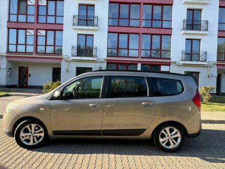 Зелений Рено Лоджі, об'ємом двигуна 0 л та пробігом 269 тис. км за 7764 $, фото 1 на Automoto.ua