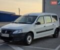Белый Рено Логан МСВ, объемом двигателя 1.6 л и пробегом 249 тыс. км за 3499 $, фото 1 на Automoto.ua