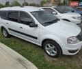 Білий Рено Логан МСВ, об'ємом двигуна 1.6 л та пробігом 160 тис. км за 6000 $, фото 1 на Automoto.ua