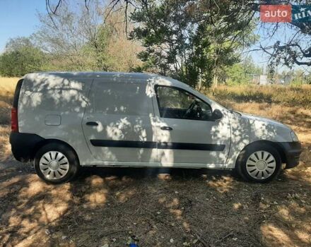 Белый Рено Логан МСВ, объемом двигателя 1.6 л и пробегом 160 тыс. км за 3500 $, фото 9 на Automoto.ua