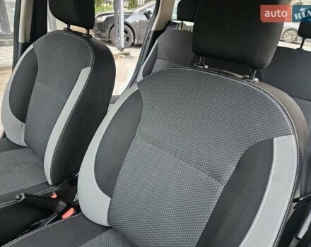 Белый Рено Логан МСВ, объемом двигателя 1.5 л и пробегом 138 тыс. км за 6800 $, фото 33 на Automoto.ua