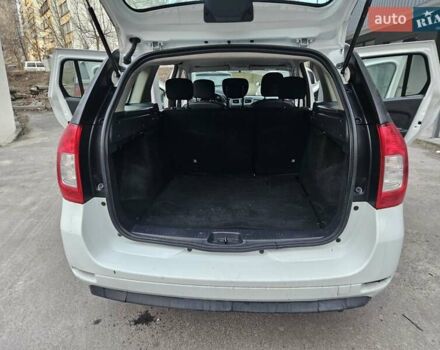 Белый Рено Логан МСВ, объемом двигателя 1.5 л и пробегом 138 тыс. км за 6800 $, фото 54 на Automoto.ua