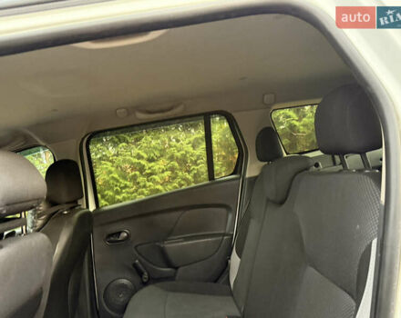 Белый Рено Логан МСВ, объемом двигателя 1.5 л и пробегом 230 тыс. км за 5899 $, фото 17 на Automoto.ua