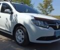 Белый Рено Логан МСВ, объемом двигателя 1.5 л и пробегом 100 тыс. км за 9500 $, фото 1 на Automoto.ua