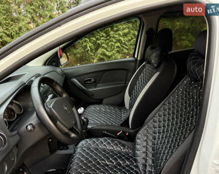 Белый Рено Логан МСВ, объемом двигателя 1.5 л и пробегом 230 тыс. км за 5899 $, фото 21 на Automoto.ua