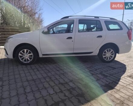 Белый Рено Логан МСВ, объемом двигателя 1.5 л и пробегом 236 тыс. км за 8000 $, фото 1 на Automoto.ua