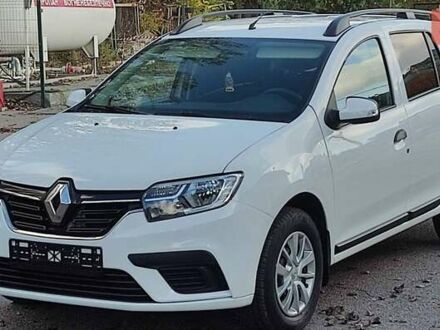 Белый Рено Логан МСВ, объемом двигателя 1.5 л и пробегом 59 тыс. км за 11500 $, фото 1 на Automoto.ua
