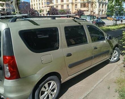 Бежевый Рено Логан МСВ, объемом двигателя 1.6 л и пробегом 200 тыс. км за 6200 $, фото 6 на Automoto.ua