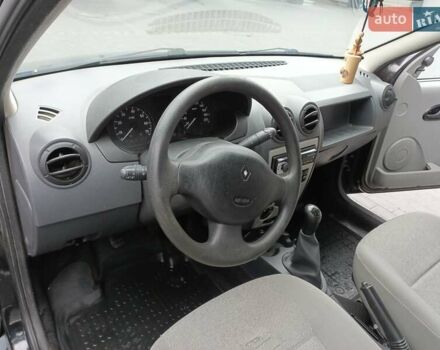 Черный Рено Логан МСВ, объемом двигателя 1.6 л и пробегом 186 тыс. км за 5300 $, фото 11 на Automoto.ua